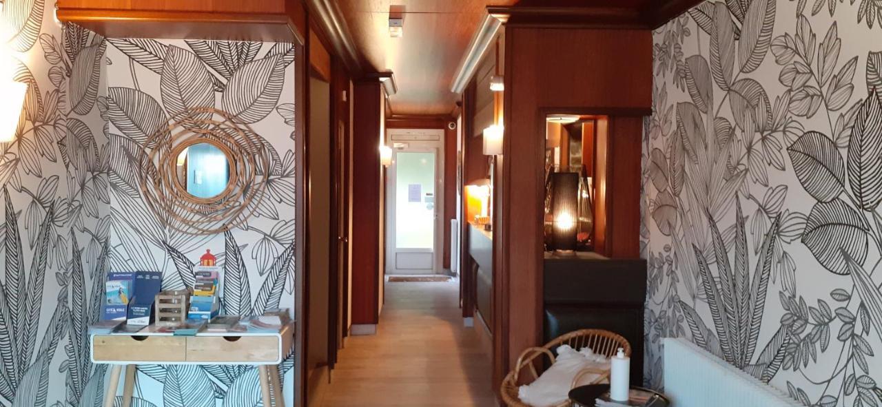 Fuzei Hotel Lorient-Ланестер Экстерьер фото